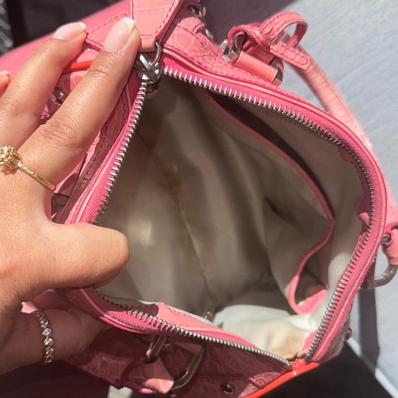 Pink Versace Medusa bag croc embossed leather y2k bag Boston duffle top handle - Picture 8 of 17